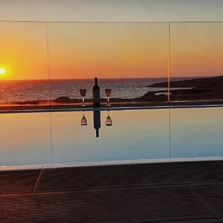 Prázdninový dům Tramonto Luxury No1- Breathtaking Sunset View Foiníkion