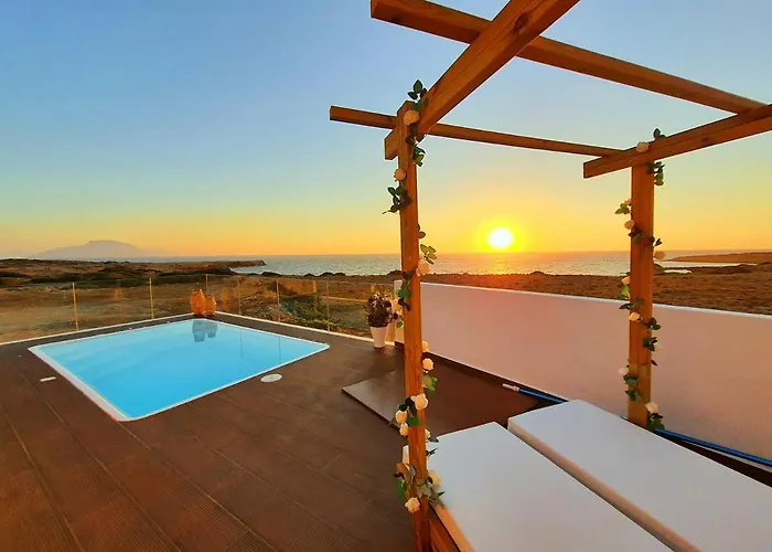 Tramonto Luxury No1- Breathtaking Sunset View 펜션 Foiníkion